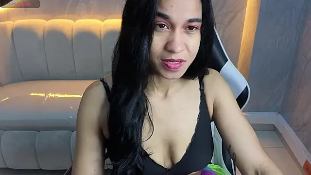 Maia Tx online show from 11-08-25, 01:00