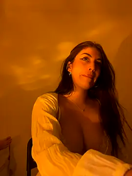 Snapshot of EffyLean6 chatting on 09-17-25, 09:38 EffyLean6 online show from 09-17-25, 09:38