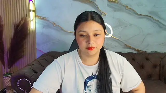 mia hot tf online show from 09-25-25, 08:23