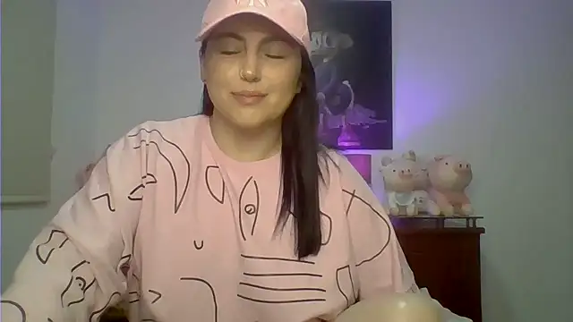 Snapshot of Venusina_07 chatting on 06-21-26, 06:16 Venusina 07 online show from 06-21-26, 06:16