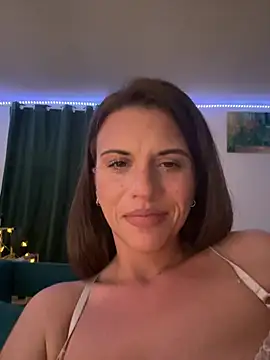 Snapshot of ScarlettNoirr chatting on 06-25-26, 08:13 ScarlettNoirr online show from 06-25-26, 08:13