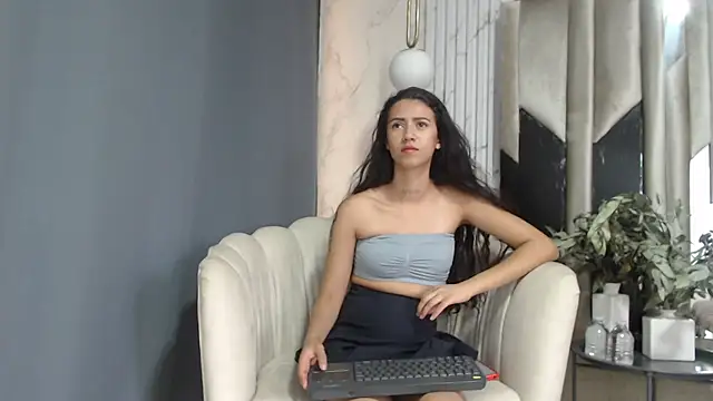 MayaMonroe1 online show from 09-18-25, 06:32