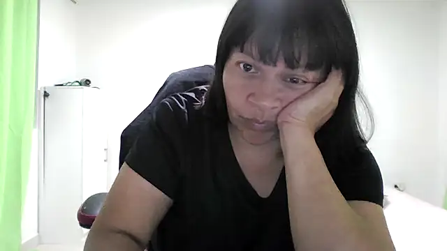 Snapshot of adri89-g chatting on 07-01-26, 04:36 adri89-g online show from 07-01-26, 04:36