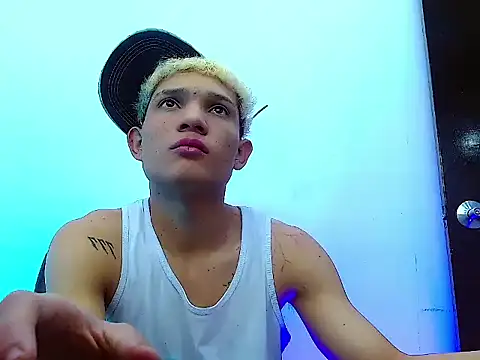 EL VENEZOLANO 22CM online show from 11-25-25, 06:46