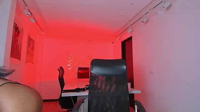 AishaValcazar online show from 11-22-25, 04:11