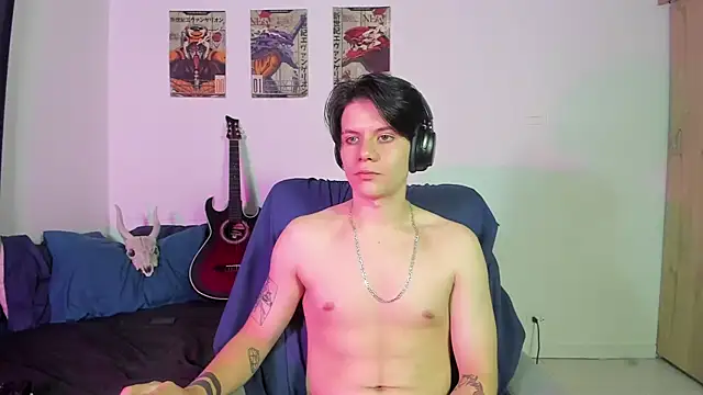 Snapshot of Jerry_Cole chatting on 09-17-25, 12:29 Jerry Cole online show from 09-17-25, 12:29