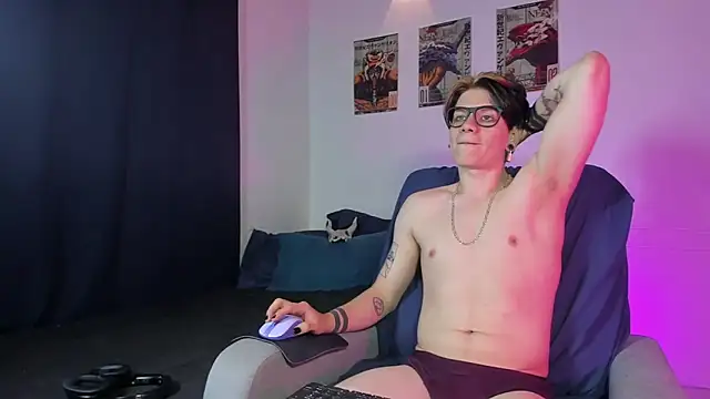 Snapshot of Jerry_Cole chatting on 10-03-25, 03:14 Jerry Cole online show from 10-03-25, 03:14