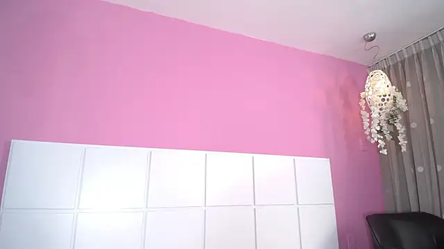 Aliciabloom online show from 09-24-25, 12:41