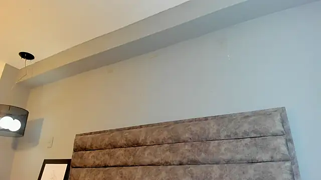 Aliciabloom online show from 11-05-25, 12:27