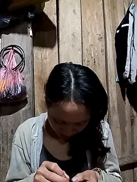 bonnie-00 online show from 09-13-25, 02:39