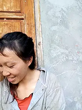 bonnie-00 online show from 09-19-25, 01:51