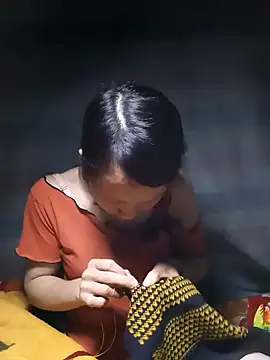 bonnie-00 online show from 10-21-25, 02:40