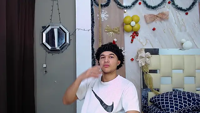 fire drako  online show from 12-22-25, 02:41