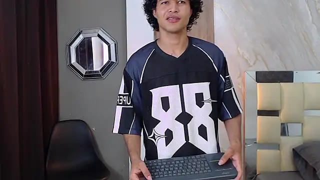 fire drako  online show from 03-11-26, 04:13