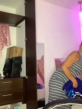 BunnyGlow50 online show from 04-11-26, 07:40