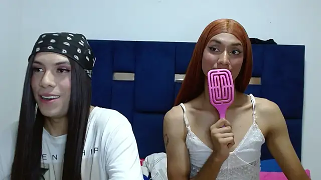 PinkLuna LolaBloom online show from 05-15-26, 11:34