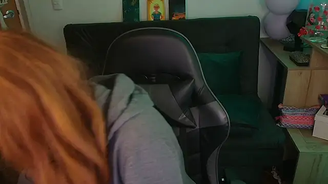 Miacatsito3 online show from 11-20-25, 02:23