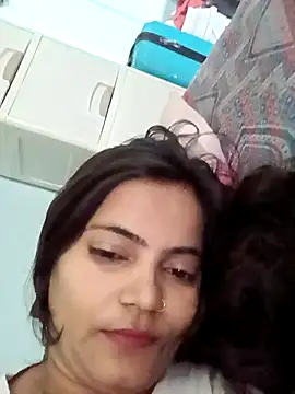 Snapshot of SexyIra89 chatting on 11-24-25, 04:45 SexyIra89 online show from 11-24-25, 04:45