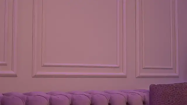 Snapshot of KatieHayes chatting on 11-09-25, 06:50 KatieHayes online show from 11-09-25, 06:50