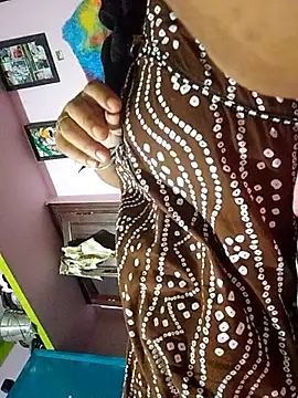 Snapshot of TAMI_KAYAL chatting on 11-14-25, 09:24 TAMI KAYAL online show from 11-14-25, 09:24