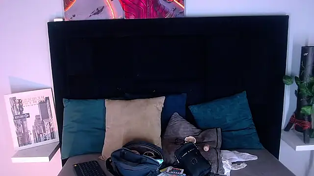 Billie Turner  online show from 11-26-25, 02:07