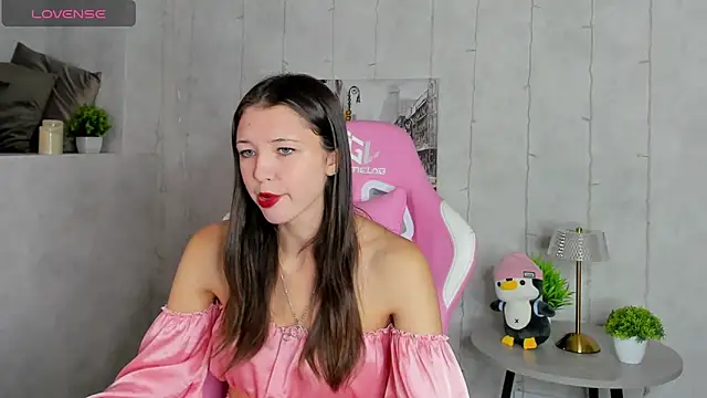 Amanda Reedd online show from 09-24-25, 01:20