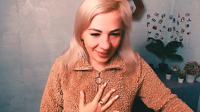 EmmaCat  online show from 09-27-25, 04:28