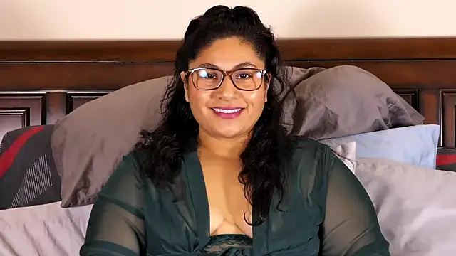 Snapshot of juicyteacher chatting on 10-24-25, 05:20 juicyteacher online show from 10-24-25, 05:20