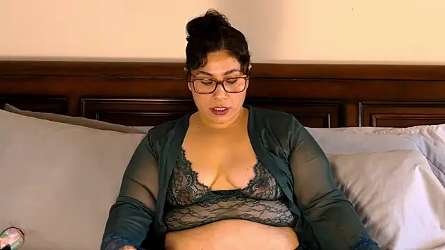 Snapshot of juicyteacher chatting on 02-16-26, 05:09 juicyteacher online show from 02-16-26, 05:09