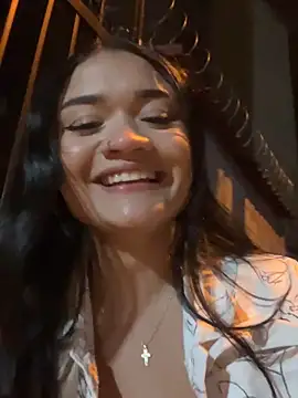 Alanasole online show from 10-22-25, 03:29