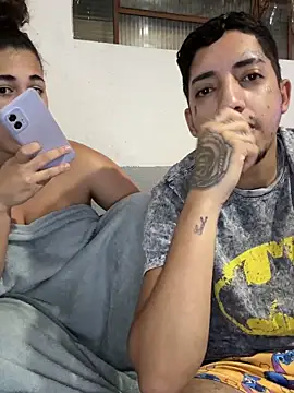 CasalMaldoso01 online show from 10-31-25, 04:24