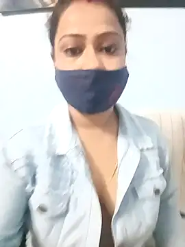 Snapshot of Deliciouskimi chatting on 11-30-25, 06:34 Deliciouskimi online show from 11-30-25, 06:34