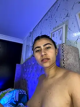 Isabella Montoya online show from 11-15-25, 06:37