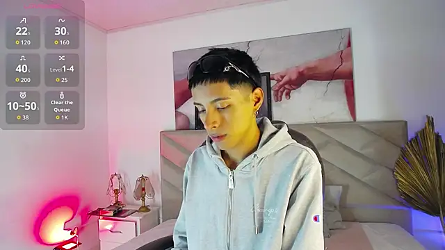 Snapshot of EstivenSallas chatting on 10-02-25, 02:40 EstivenSallas online show from 10-02-25, 02:40