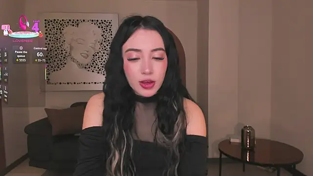 KatieAngelX online show from 10-20-25, 11:21