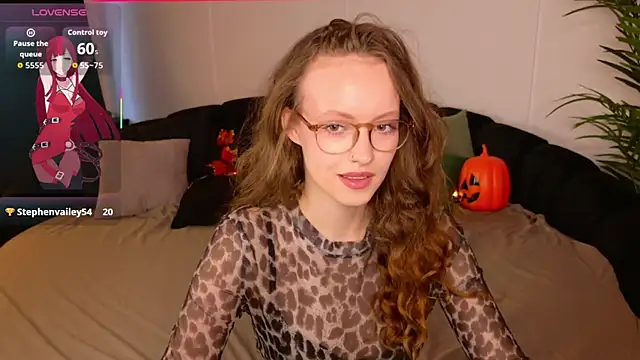 SallyPinkman online show from 10-21-25, 02:07