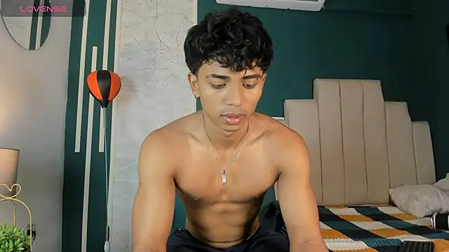 Snapshot of Jaycob_Black1 chatting on 10-06-25, 12:13 Jaycob Black1 online show from 10-06-25, 12:13