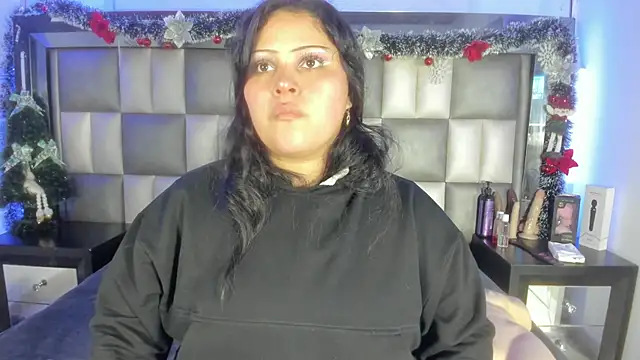 Snapshot of abbiecollins_js chatting on 01-08-26, 03:42 abbiecollins js online show from 01-08-26, 03:42