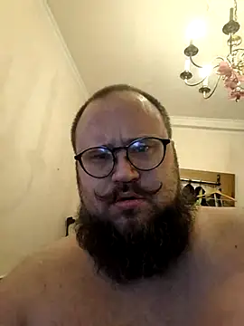 Snapshot of BIG-ALPI chatting on 08-10-26, 01:42 BIG-ALPI online show from 08-10-26, 01:42