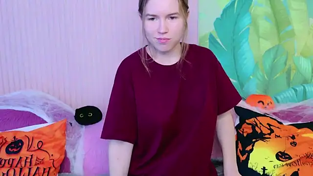 Alida Brice online show from 10-27-25, 06:17