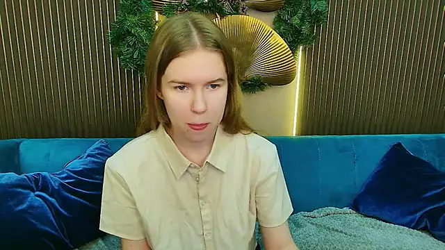 Snapshot of Alida_Brice chatting on 01-12-26, 10:42 Alida Brice online show from 01-12-26, 10:42