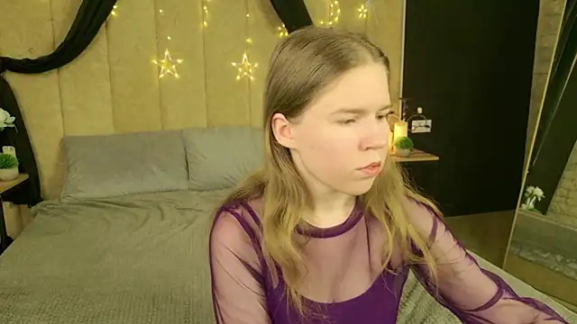 Snapshot of Alida_Brice chatting on 04-03-26, 05:49 Alida Brice online show from 04-03-26, 05:49