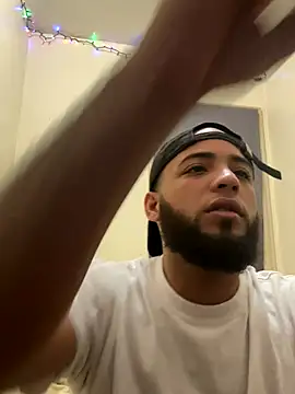 LeoPR00 online show from 12-04-25, 06:44