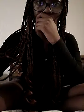 unknownleah online show from 09-13-25, 03:06