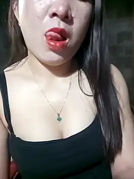 Snapshot of Luna-ass chatting on 09-20-25, 12:00 Luna-ass online show from 09-20-25, 12:00