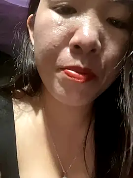 Snapshot of Luna-ass chatting on 09-29-25, 01:38 Luna-ass online show from 09-29-25, 01:38