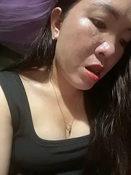 Snapshot of Luna-ass chatting on 10-06-25, 12:24 Luna-ass online show from 10-06-25, 12:24