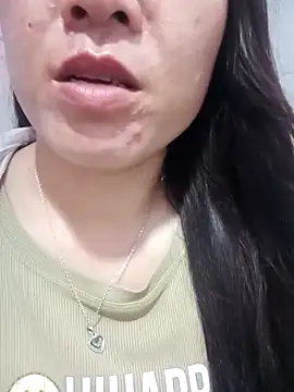 Snapshot of Luna-ass chatting on 10-17-25, 01:35 Luna-ass online show from 10-17-25, 01:35