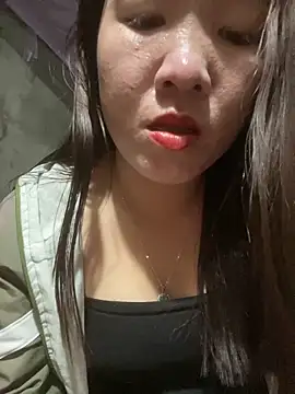 Snapshot of Luna-ass chatting on 10-22-25, 12:49 Luna-ass online show from 10-22-25, 12:49