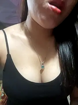 Snapshot of Luna-ass chatting on 10-25-25, 12:40 Luna-ass online show from 10-25-25, 12:40